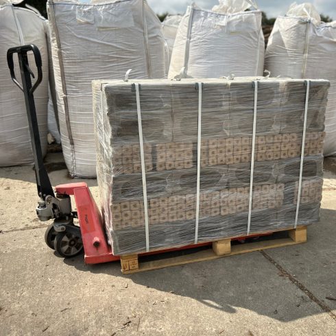 Pini-Kay Keményfabrikett (960 kg / raklap)